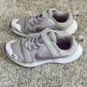 Nike Downshifter 12 Girls Running Shoes